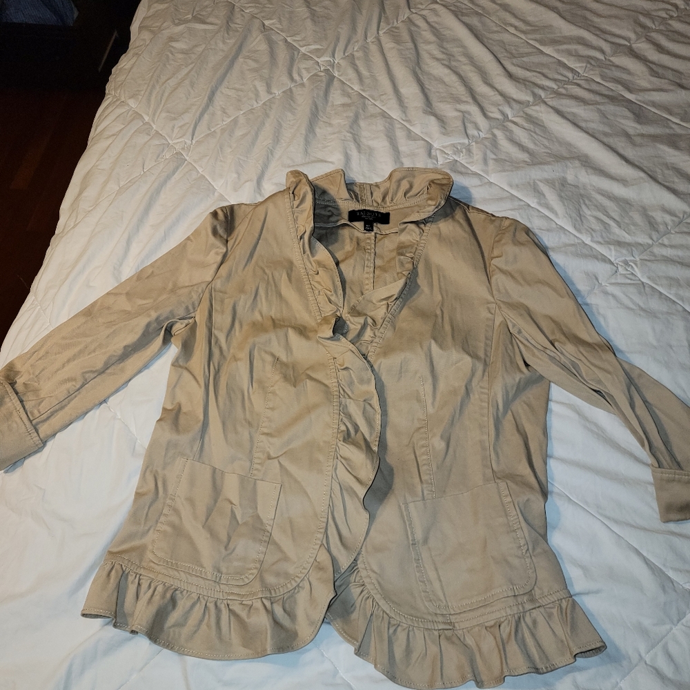 Ruffle trim Talbots blazer